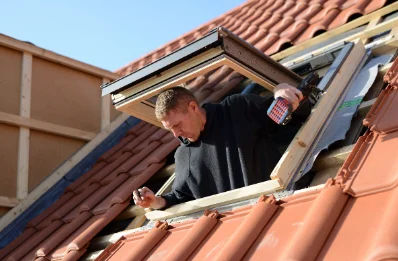 Pose de fenêtres de toit Velux à Frontonas